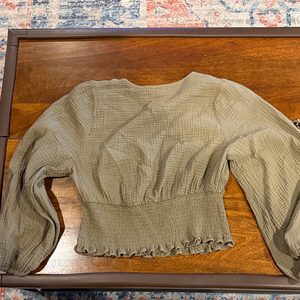 Madewell Textured Olive Blouse - Picture 3 of 3